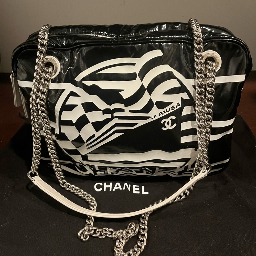 Chanel La Pausa Chain Shoulder Bag 2018-2019 edition